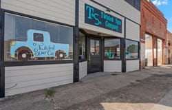 219 E Ave C, Rosebud, TX 76570