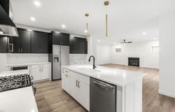 7 Lily Lane, Londonderry, NH 03053