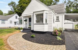 138 Glenthorne Road, Rochester, NY 14615