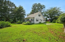 1303 Turnpike Road, Elizabeth City, NC 27909