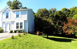 22 Helen Ct, Beacon, NY 12508