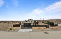 13857 E G 2, Lancaster, CA 93535