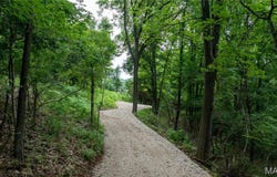 700 Old Kiefer Creek Road, Ballwin, MO 63021