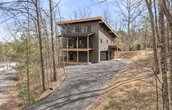 1034 GREENVIEW, BASYE, VA 22810