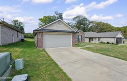 1744 Grayce Drive, Southaven, MS 38671