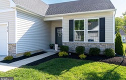 672 MAYFIELD FALLS Drive, NEWARK, DE 19702