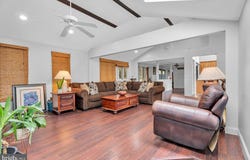 3 SOUTHGATE Drive, VOORHEES, NJ 08043