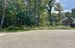 149 Sir Wilburn Way, Alvaton, KY 42122