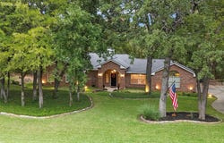 701 Pearl Cove, Oak Point, TX 75068