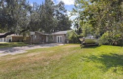 315 N 3rd St, Nederland, TX 77627