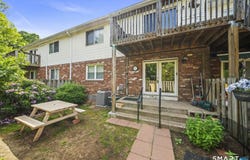 F9 Bradley Circle, Enfield, CT 06082