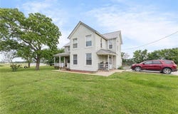2116 31 Highway, Waverly, KS 66871