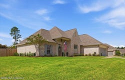 101 Lakecrest Drive, Madison, MS 39110