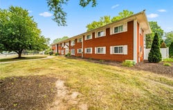 2 Meadowlawn Drive, Mentor, OH 44060