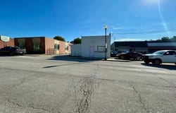 217 S Main Street, Independence, MO 64050