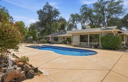 4935 Saratoga Drive, Redding, CA 96002