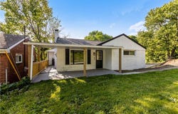 609 Monaca Rd, Aliquippa, PA 15001