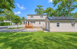116 Saint Johns Street, Central Islip, NY 11722