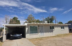 1925 Calle De Suenos, Las Cruces, NM 88001