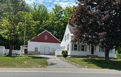 256 E Main Street, Hampstead, NH 03826
