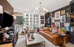 10 E Delaware Place, Chicago, IL 60611