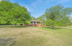 135 Seneca River Road, Seneca, SC 29678