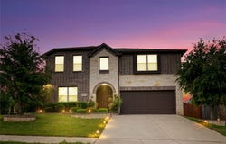 801 Oriel Circle, Fort Worth, TX 76036