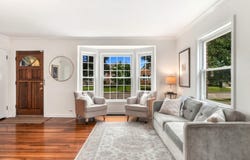 5037 N Newcastle Avenue, Chicago, IL 60656