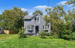 340 E Main Street, Hudson, MI 49247