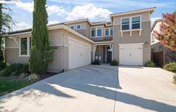 1814 Balsam Ct, Lathrop, CA 95330