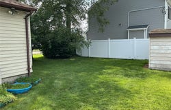 55 Surrey Lane, Plainview, NY 11803