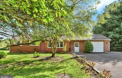 BOILING SPRINGS, PA 17007