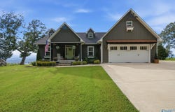 1889 Scenic Drive, Section, AL 35771