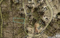Bartlett Circle, Bowdon, GA 30108
