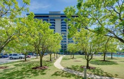655 S RIVERSIDE Dr, Memphis, TN 38103