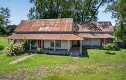 14155 HWY 106, Carnesville, GA 30521