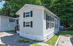 122 SKIPJACK Circle, BERLIN, MD 21811