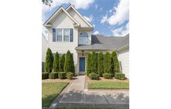 518 Whisper Walk, Chesapeake, VA 23322