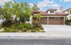 8040 Corte Sasafras, Carlsbad, CA 92009