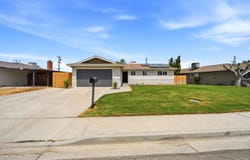 310 W Hazelwood Drive, Lemoore, CA 93245