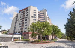 10001 WINDSTREAM DR #404, COLUMBIA, MD 21044