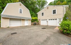 508 Oakwood Drive, Glastonbury, CT 06033