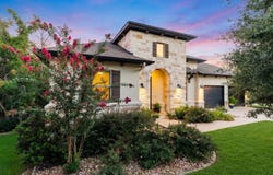 129 Hollytree Ct, Georgetown, TX 78628