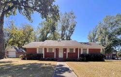 203 Pine Bluff Street, Malvern, AR 72104