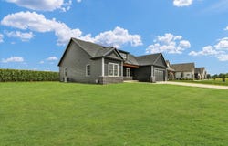 2834 Stone Creek Boulevard, Urbana, IL 61802
