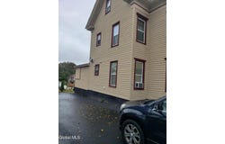 34 3rd Avenue, Gloversville, NY 12078