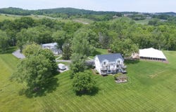 1329 COMMERCE RD, STAUNTON, VA 24401