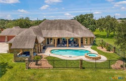 178 Juniper Trail, Yoakum, TX 77995