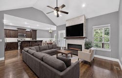 831 N Grapevine Road, Springfield, MO 65802