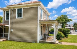 278 Prince George Street, Urbanna, VA 23175